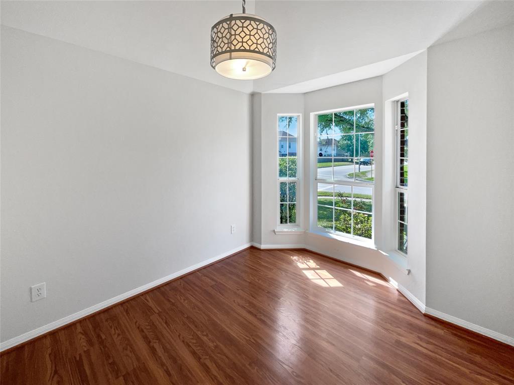 7259 Fox Forest Trail, Humble, Texas image 9