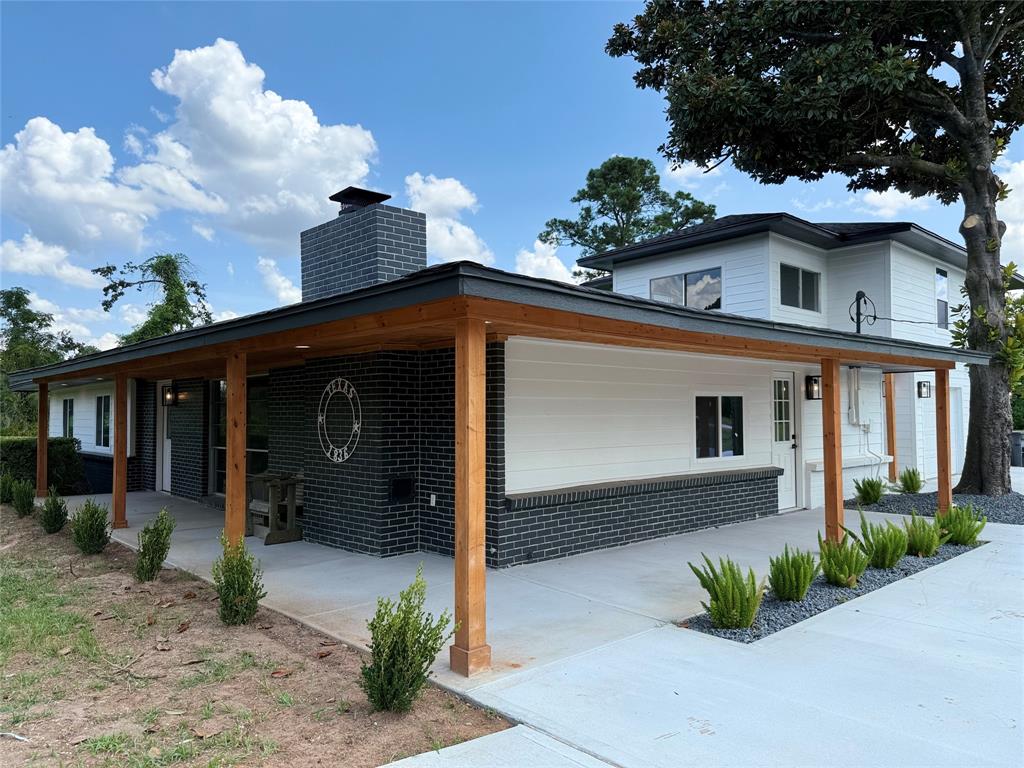 24521 Magnolia Road
