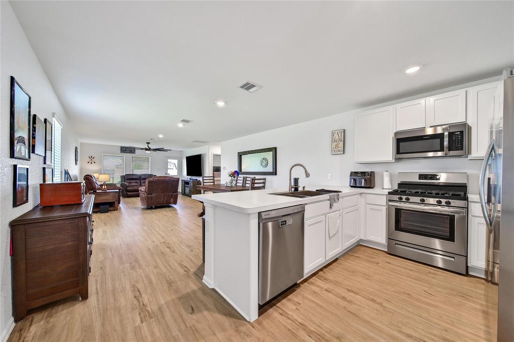 5003 Stratton Lane, Rosharon, Texas image 4