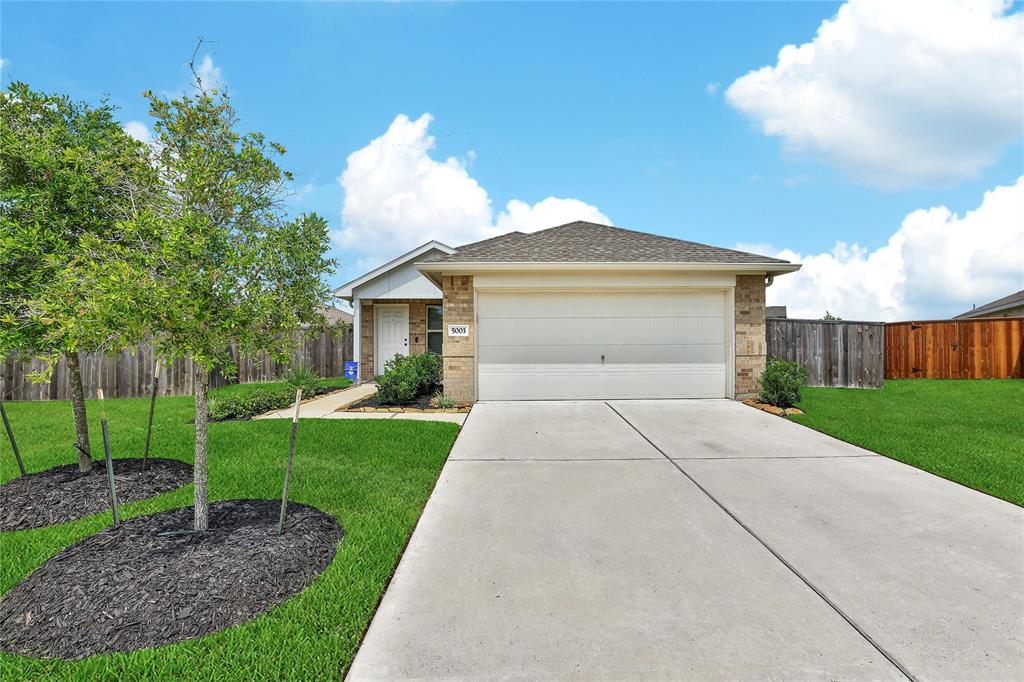 5003 Stratton Lane, Rosharon, Texas image 1