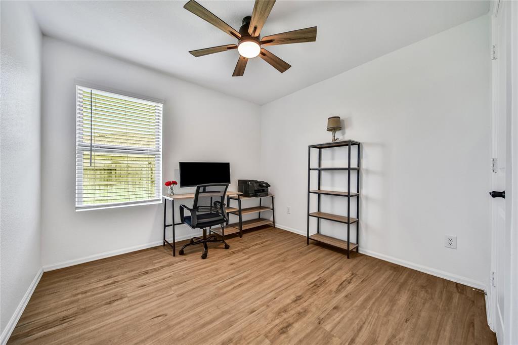 5003 Stratton Lane, Rosharon, Texas image 12