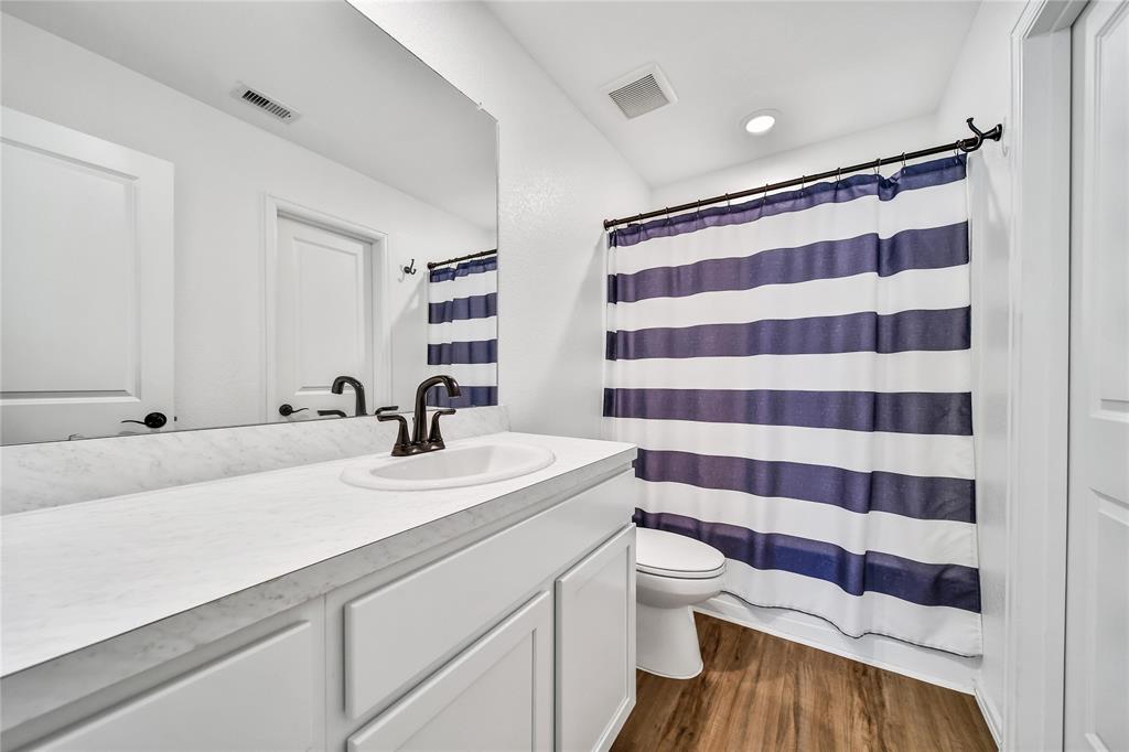 5003 Stratton Lane, Rosharon, Texas image 11