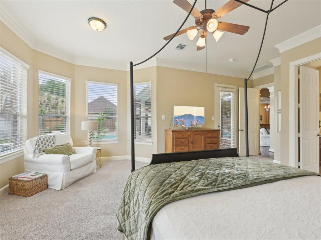 2437 Mountain Falls Court, Friendswood, Texas image 30