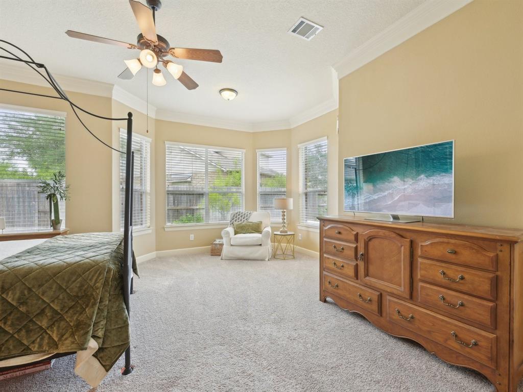 2437 Mountain Falls Court, Friendswood, Texas image 29
