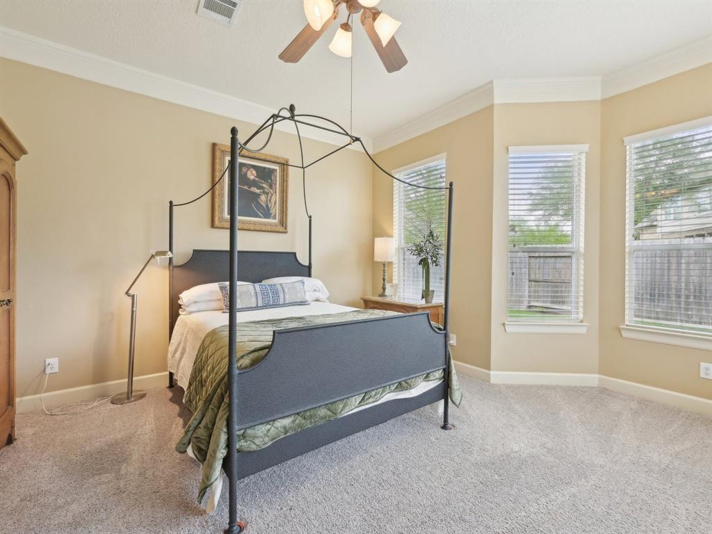 2437 Mountain Falls Court, Friendswood, Texas image 28