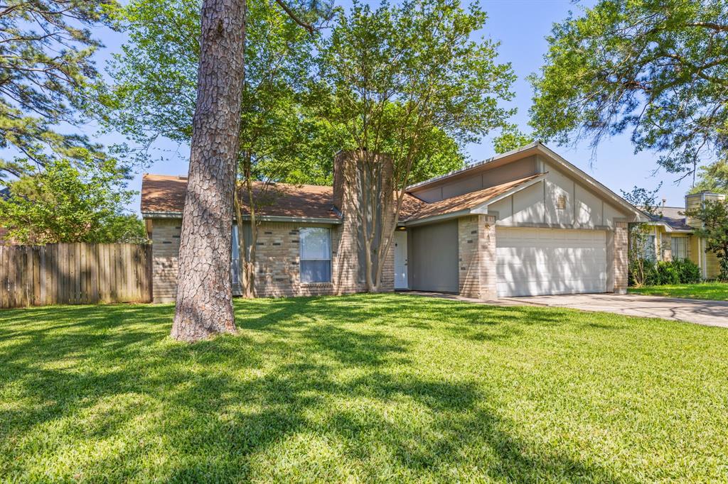 22526 August Leaf Drive, Tomball, Texas image 1