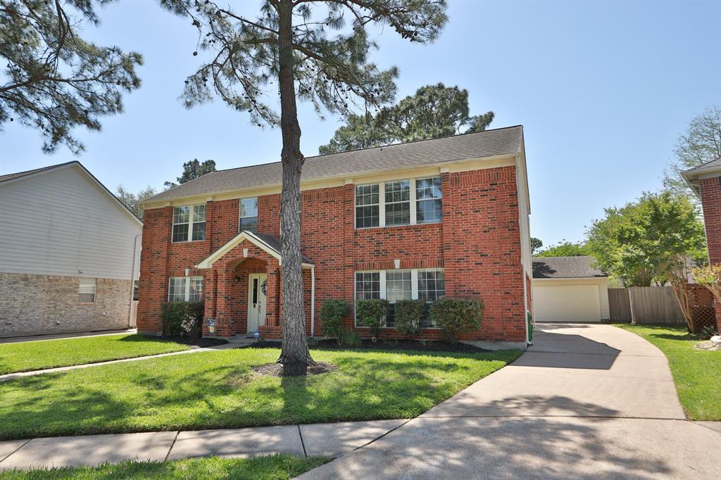 7827 Leaf Point Court