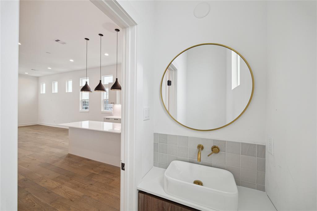 303E Marcella Street, Houston, Texas image 12