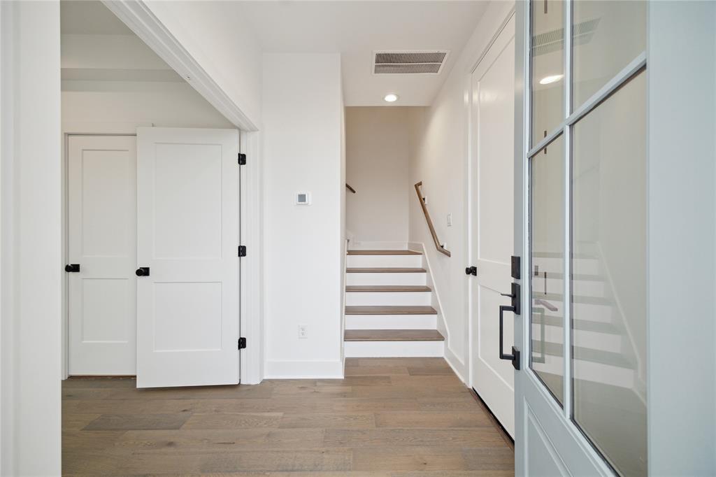 303E Marcella Street, Houston, Texas image 13