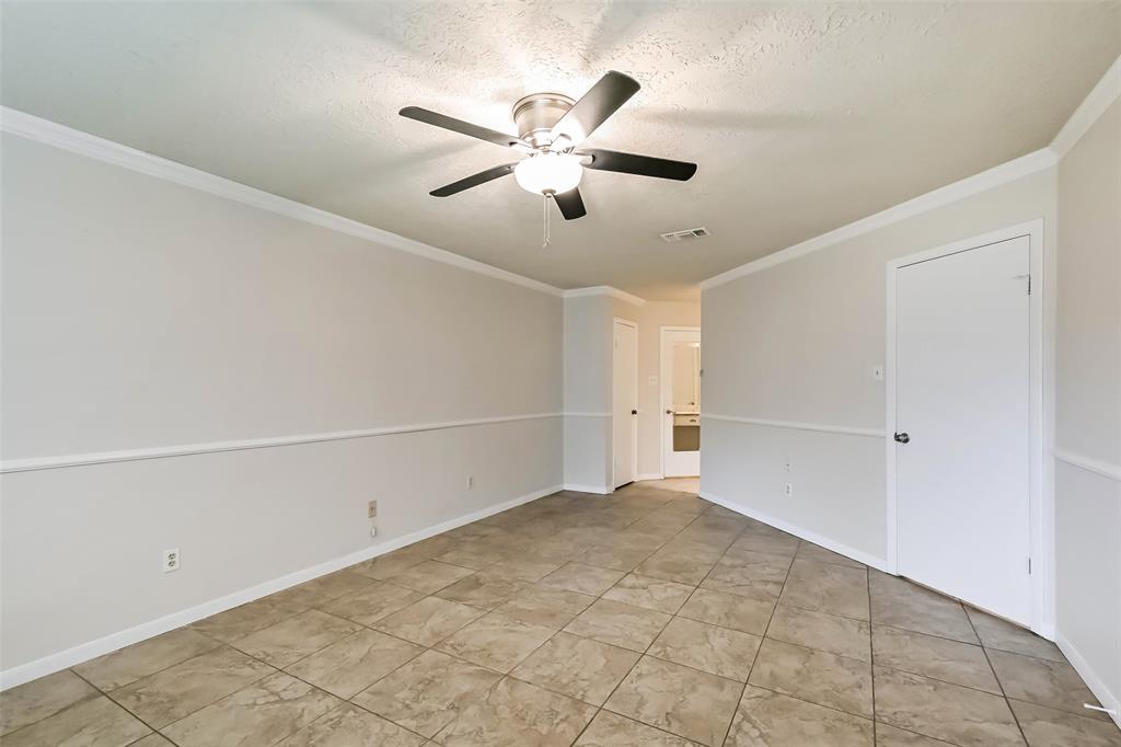 10901 Mesquite Drive, La Porte, Texas image 15