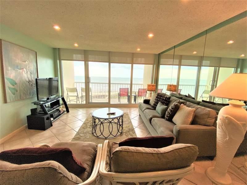 1401 E Beach Drive #704, Galveston, Texas image 2