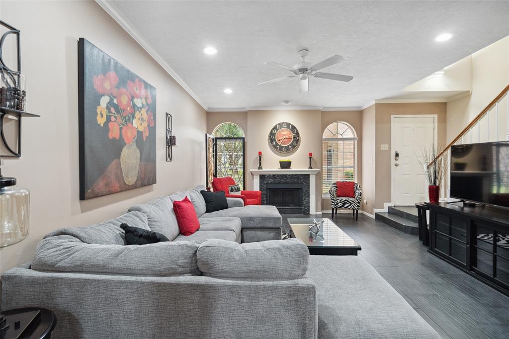 7935 Knight Road #17, Houston, Texas image 6