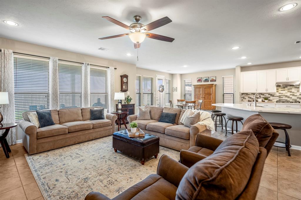 4458 Brinton Saddle Lane, Katy, Texas image 11