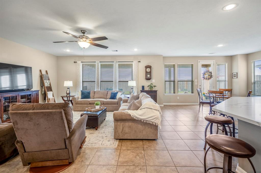 4458 Brinton Saddle Lane, Katy, Texas image 9