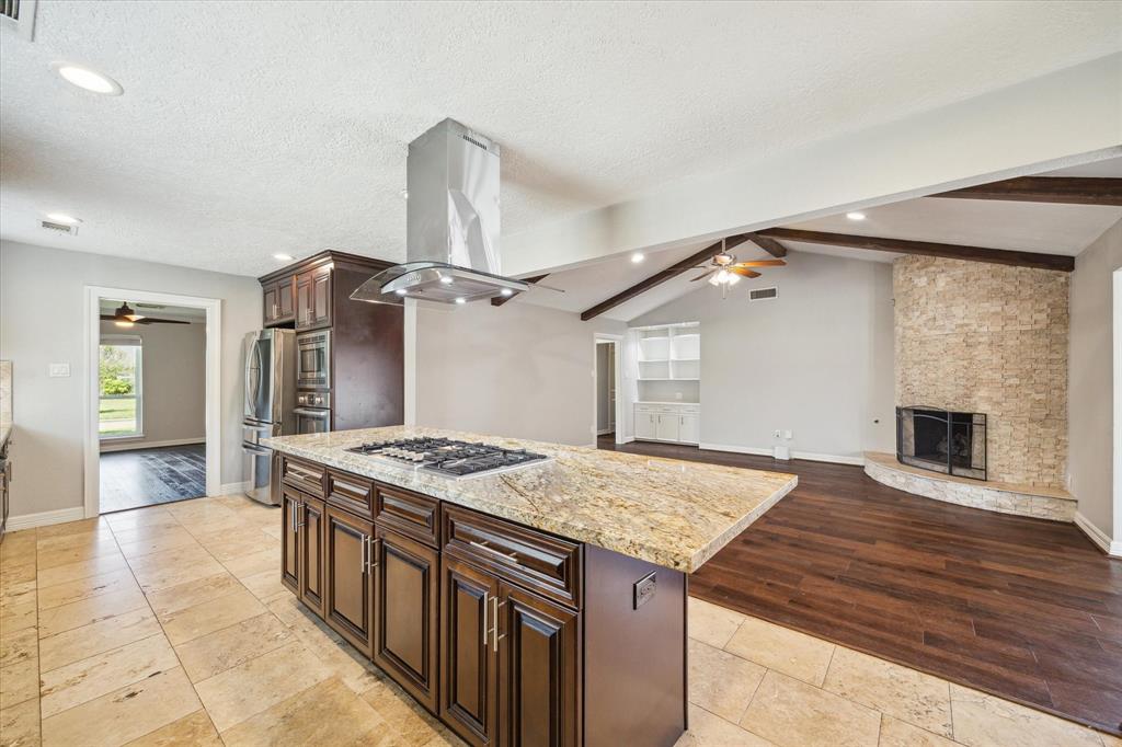 6047 Dumfries Drive, Houston, Texas image 10