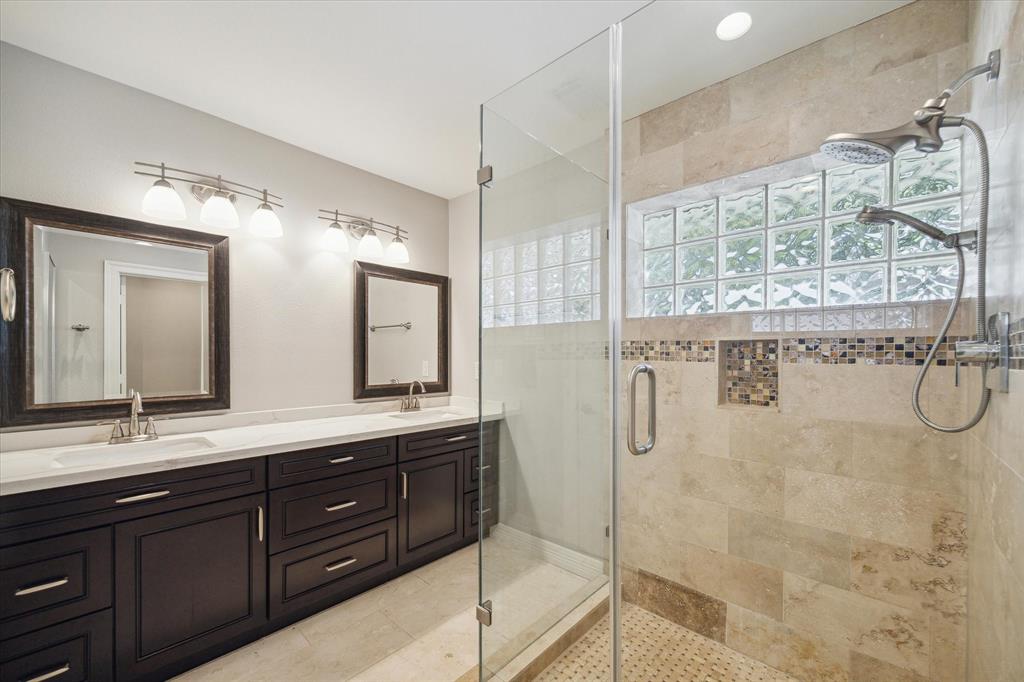 6047 Dumfries Drive, Houston, Texas image 19