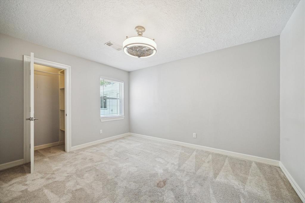 6047 Dumfries Drive, Houston, Texas image 27