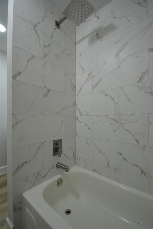 4527 Adonis Drive, Spring, Texas image 21