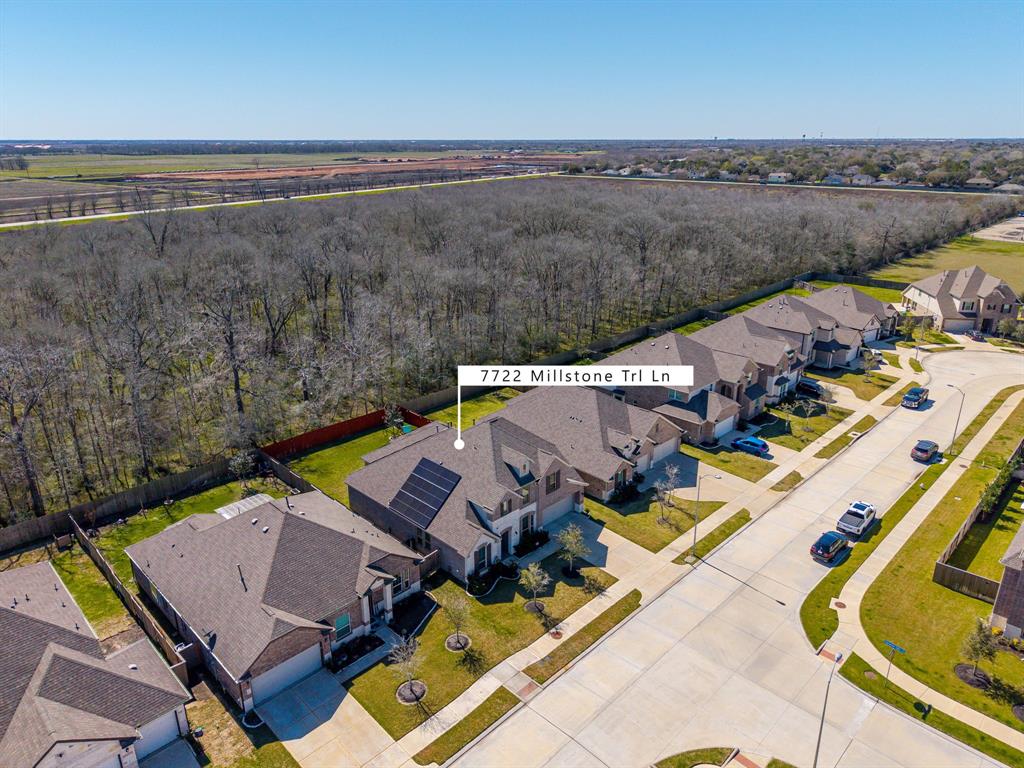 7722 Millstone Trail Lane, Richmond, Texas image 46