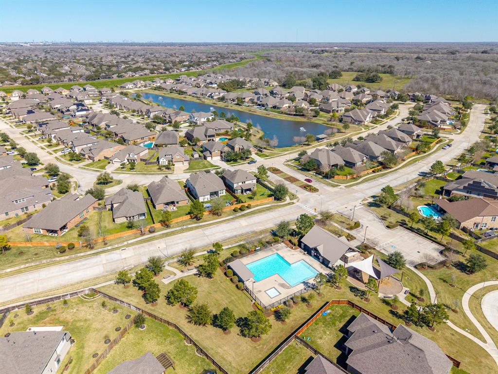 7722 Millstone Trail Lane, Richmond, Texas image 49