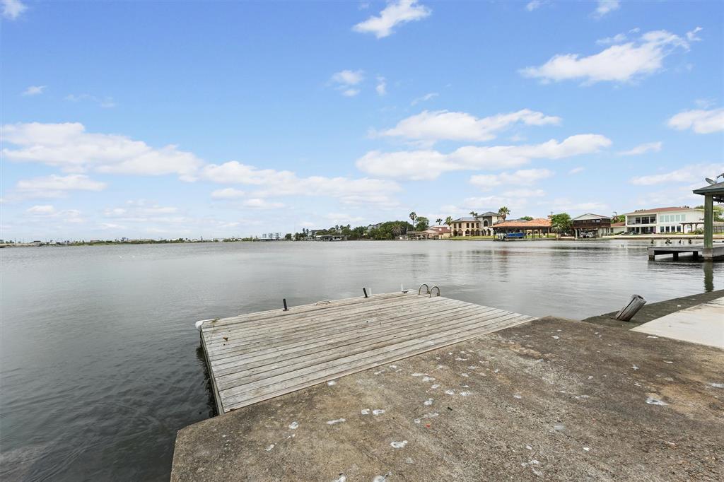 18 S Shore Drive, Galveston, Texas image 31