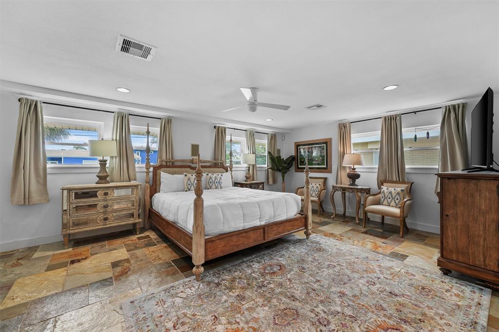 18 S Shore Drive, Galveston, Texas image 14
