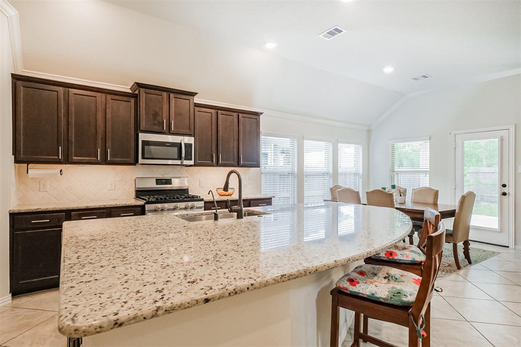 18826 Rosewood Terrace Drive, New Caney, Texas image 10