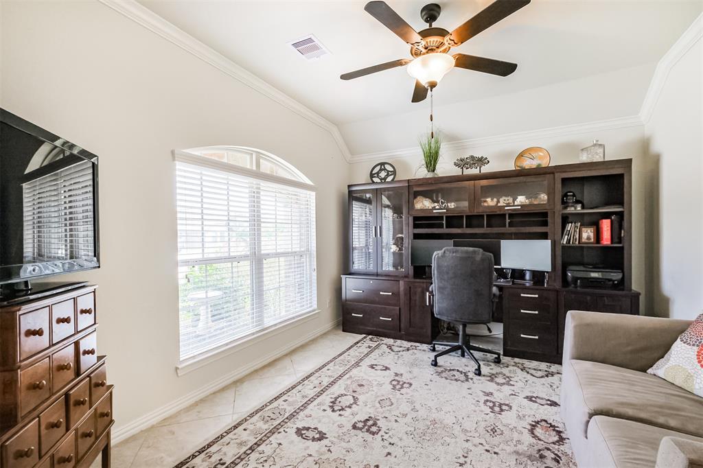 18826 Rosewood Terrace Drive, New Caney, Texas image 4