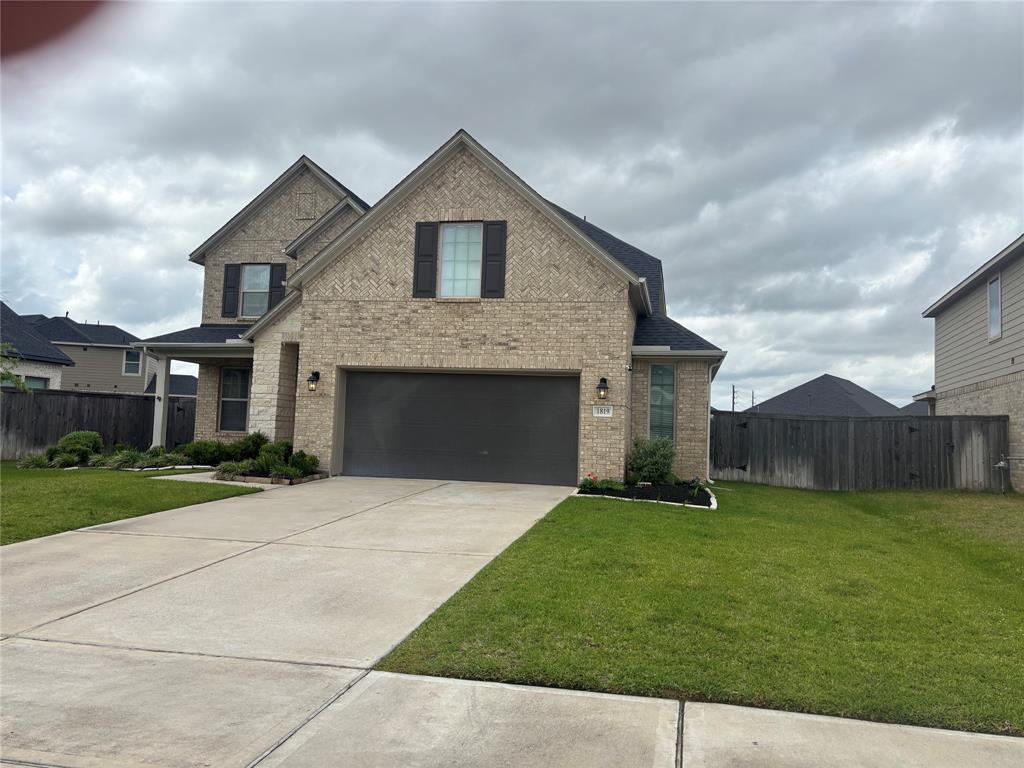 1819 Bending Willow Lane, Katy, Texas image 3