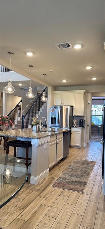 1819 Bending Willow Lane, Katy, Texas image 4