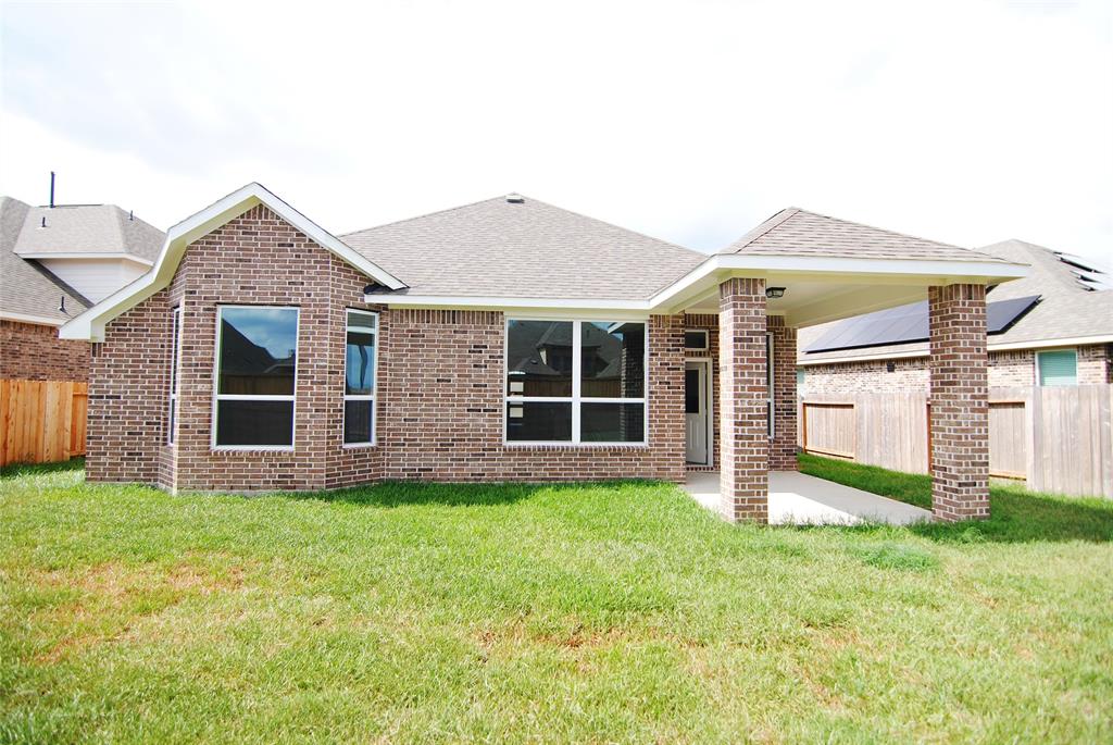 30111 Twisting Springs Drive, Brookshire, Texas image 19