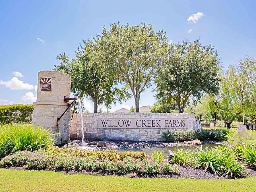 30111 Twisting Springs Drive, Brookshire, Texas image 23