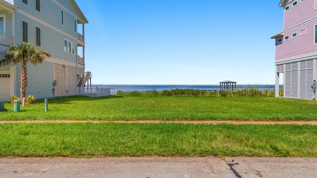 26702 Bay Water Drive, Galveston, Texas image 14