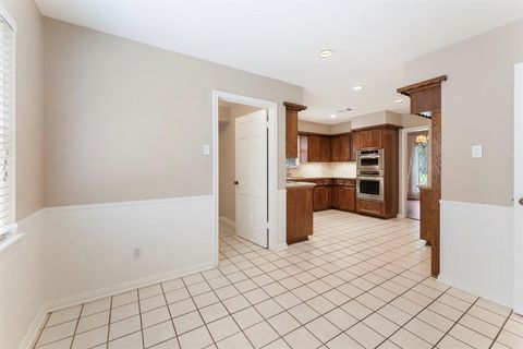 Single Family Residence in Houston TX 5315 Coral Gables Drive 17.jpg