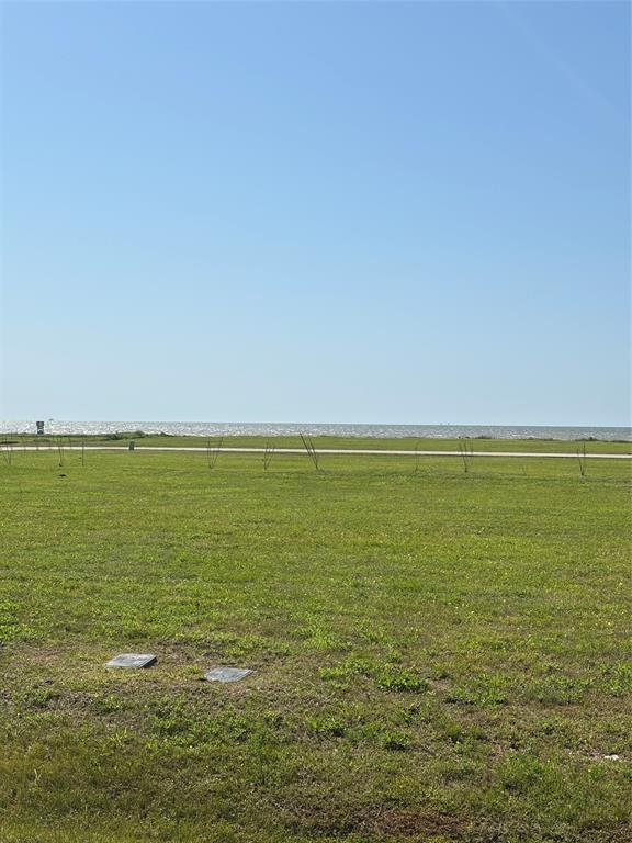583 Annabelle Drive, Gilchrist, Texas image 11
