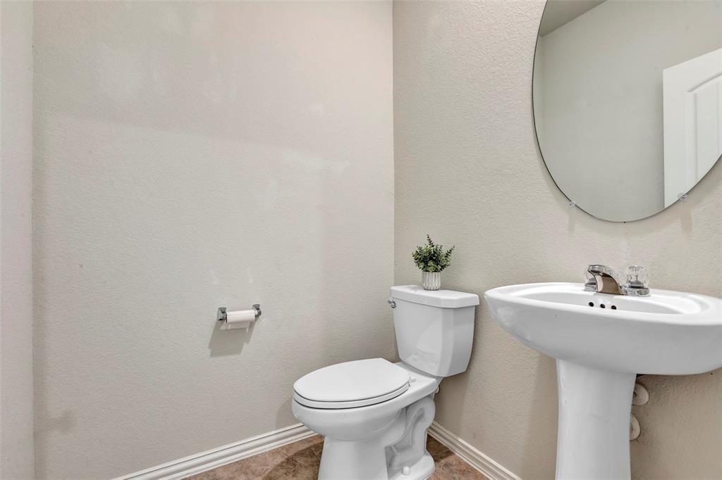 28024 Dove Chase Drive, Spring, Texas image 17