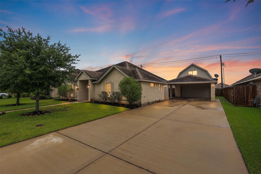 2119 Eagar Road, League City, Texas image 1
