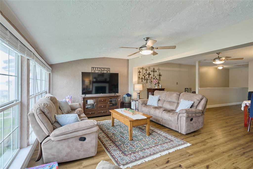 39 Regency Point, Montgomery, Texas image 32