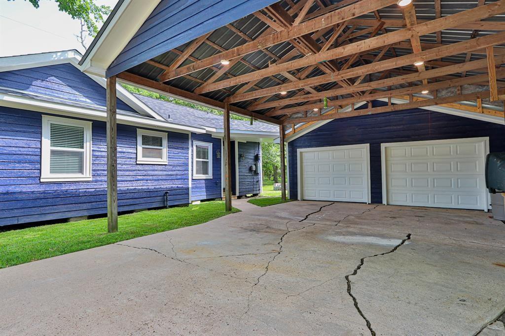 207 Edens Avenue, League City, Texas image 32