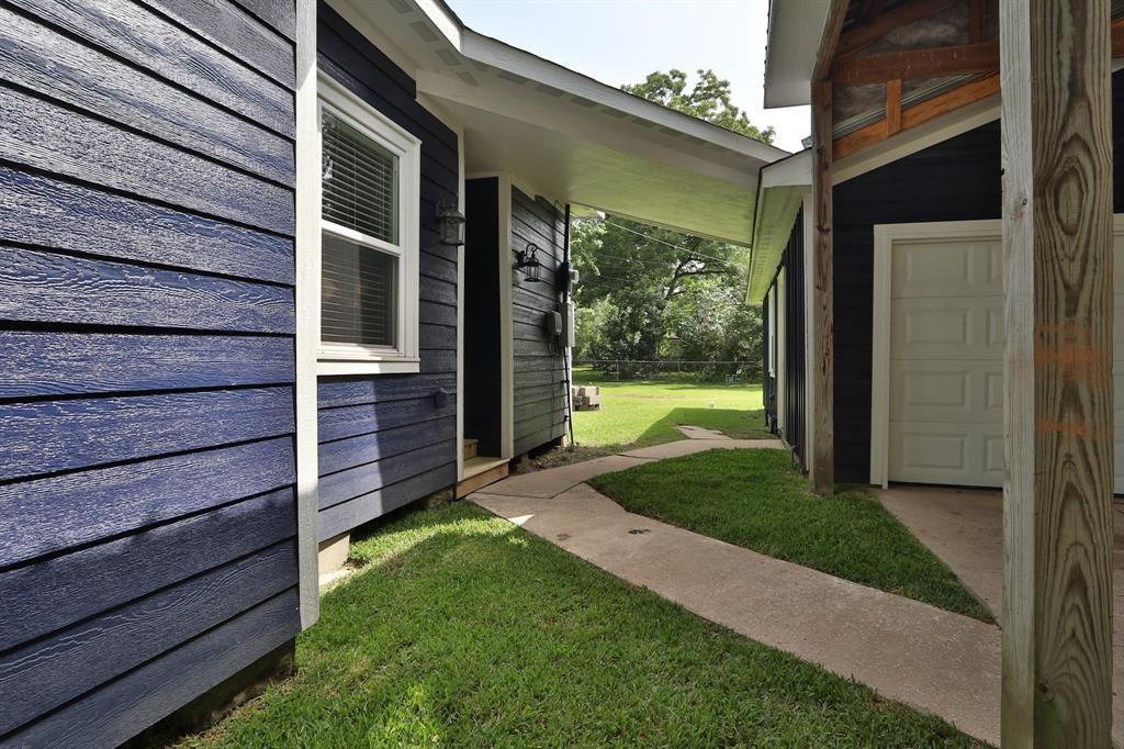 207 Edens Avenue, League City, Texas image 31