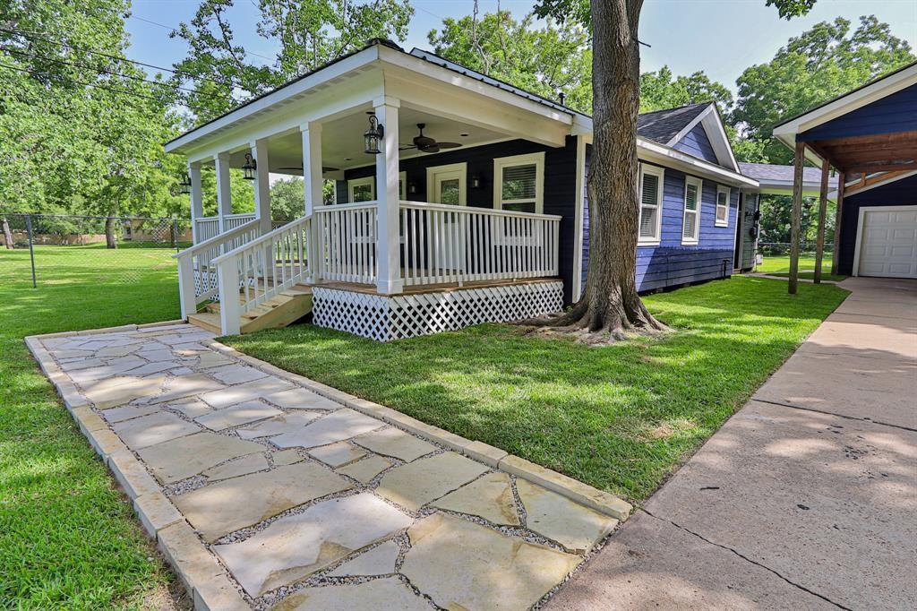 207 Edens Avenue, League City, Texas image 3
