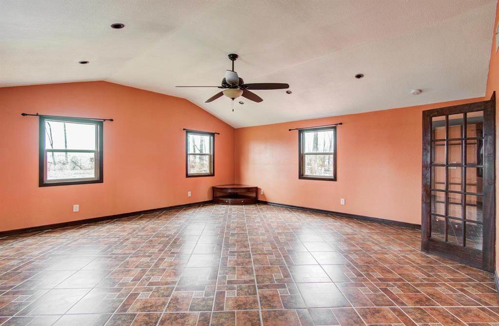 2180 County Road 3434, Cleveland, Texas image 19