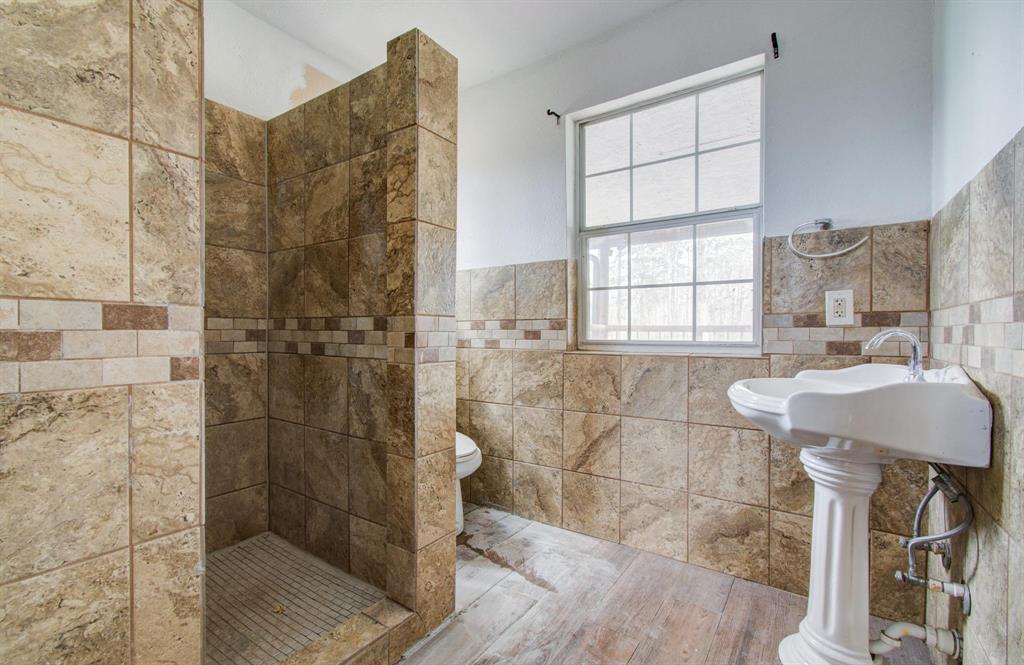 2180 County Road 3434, Cleveland, Texas image 31