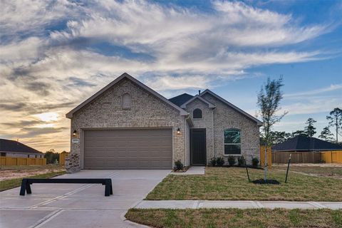 Single Family Residence in Baytown TX 3303 TRANQUILITY Lane 1.jpg