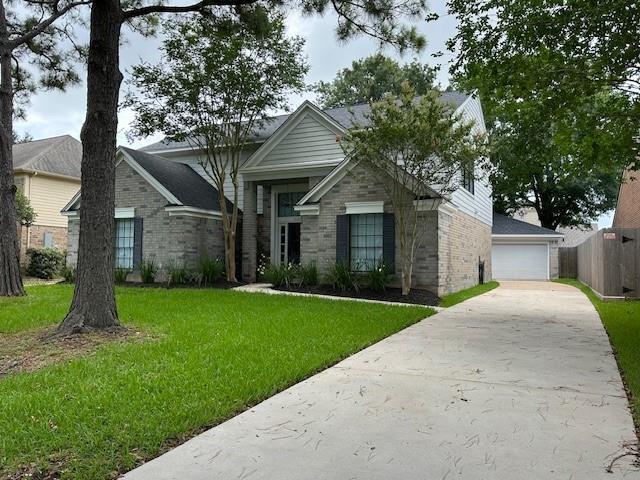 2102 Autumn Cove Drive