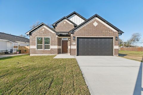 A home in La Porte