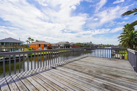 A home in Bayou Vista