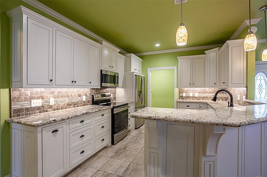 105 Houston Street, Newton, Texas image 22
