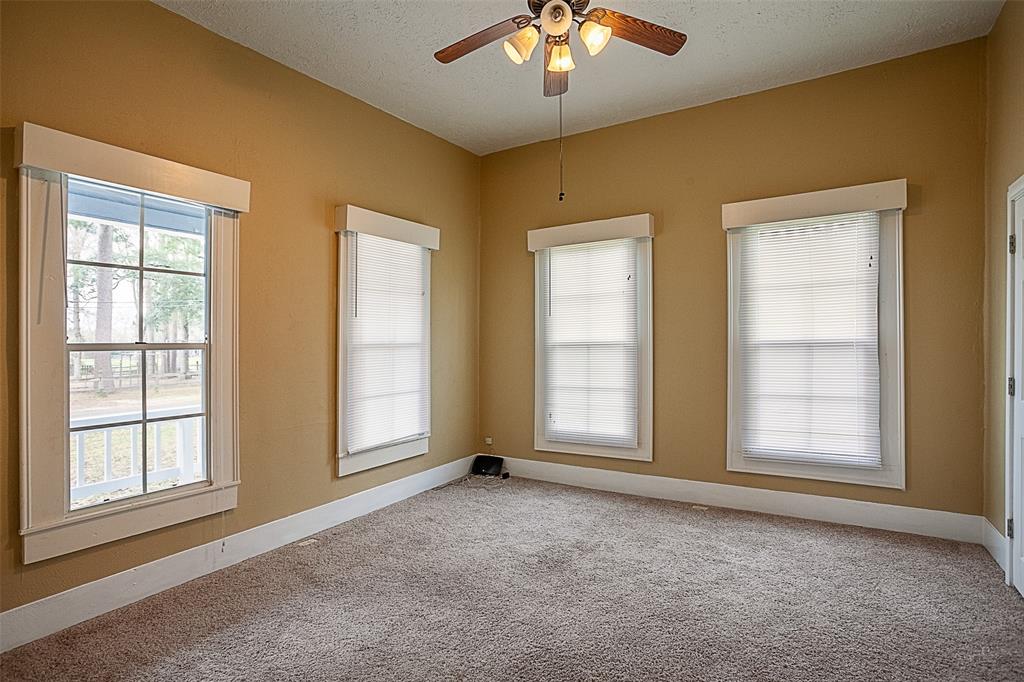 105 Houston Street, Newton, Texas image 10