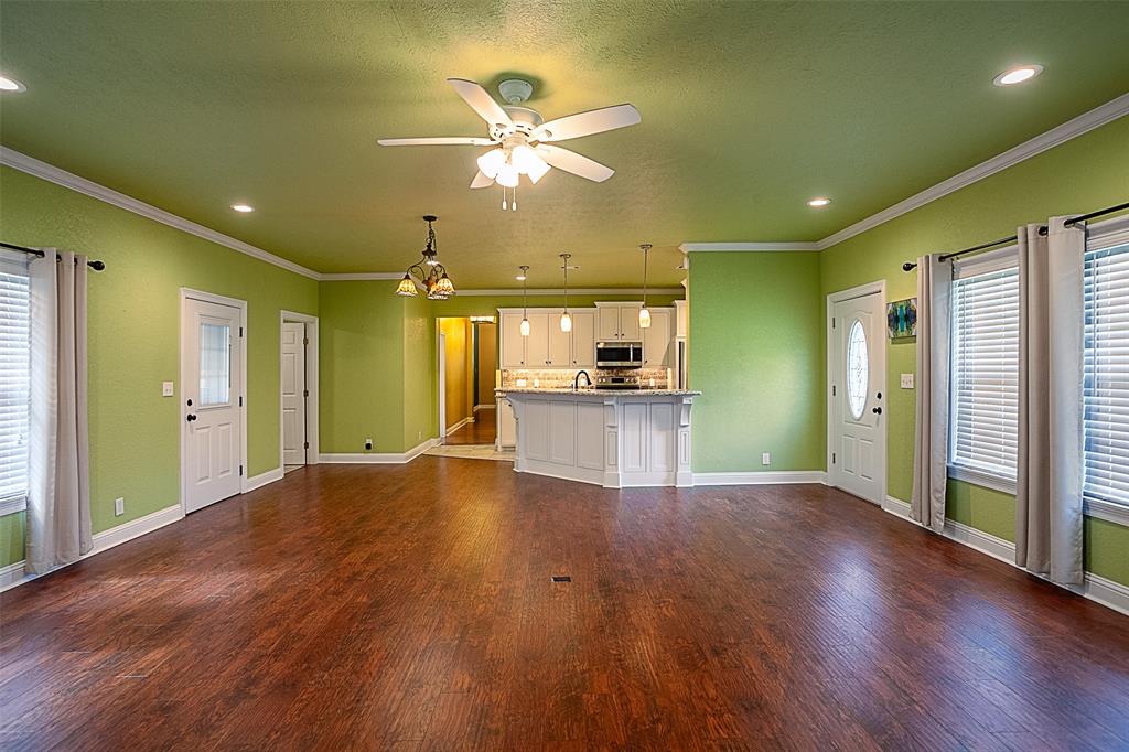 105 Houston Street, Newton, Texas image 24